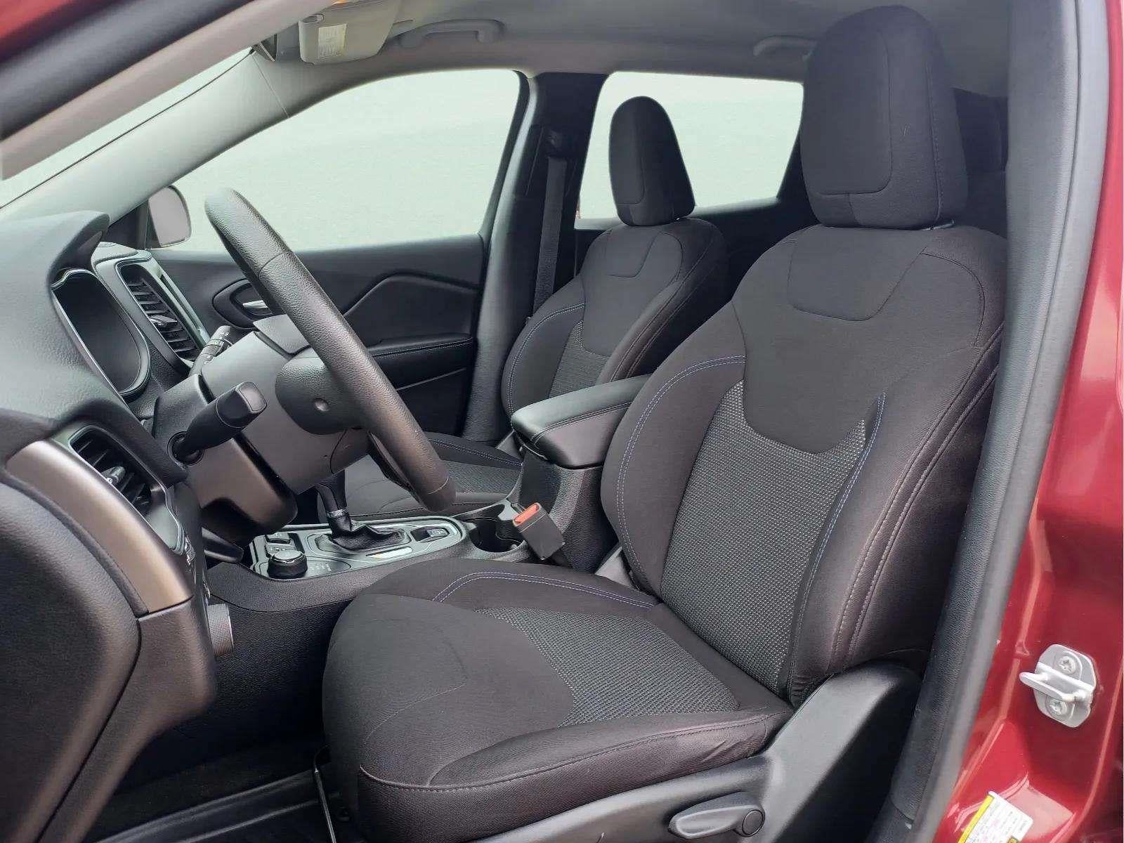 2020 Jeep Cherokee Latitude