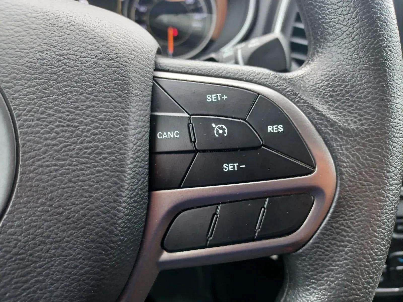 2020 Jeep Cherokee Latitude