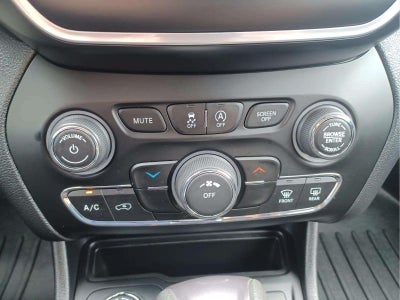 2020 Jeep Cherokee Latitude
