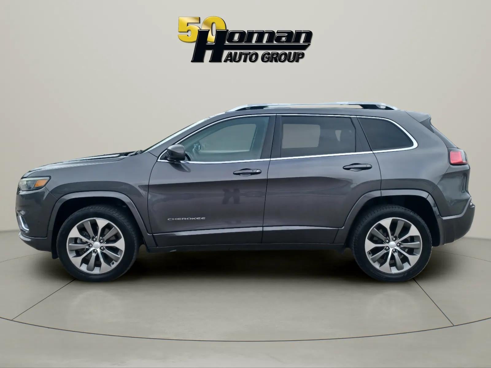 Used 2019 Jeep Cherokee Overland with VIN 1C4PJMJX5KD362691 for sale in Ripon, WI