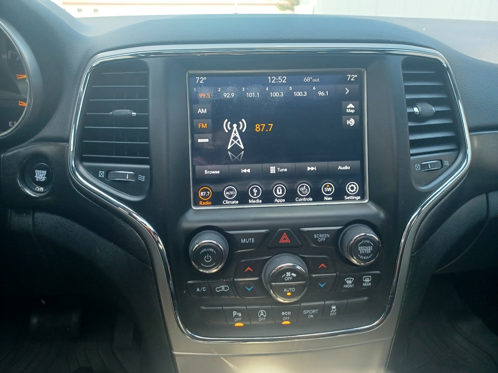 2018 Jeep Grand Cherokee Altitude
