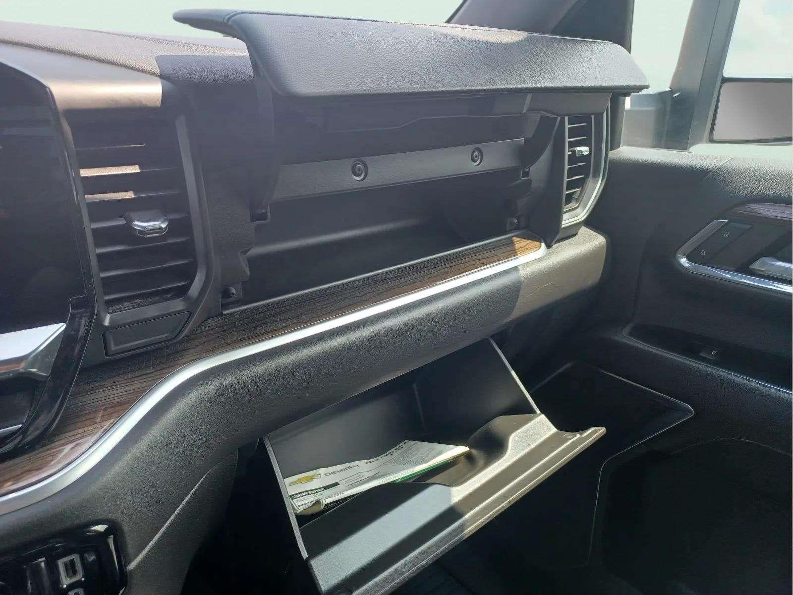 2024 Chevrolet Silverado 3500 HD LT DRW