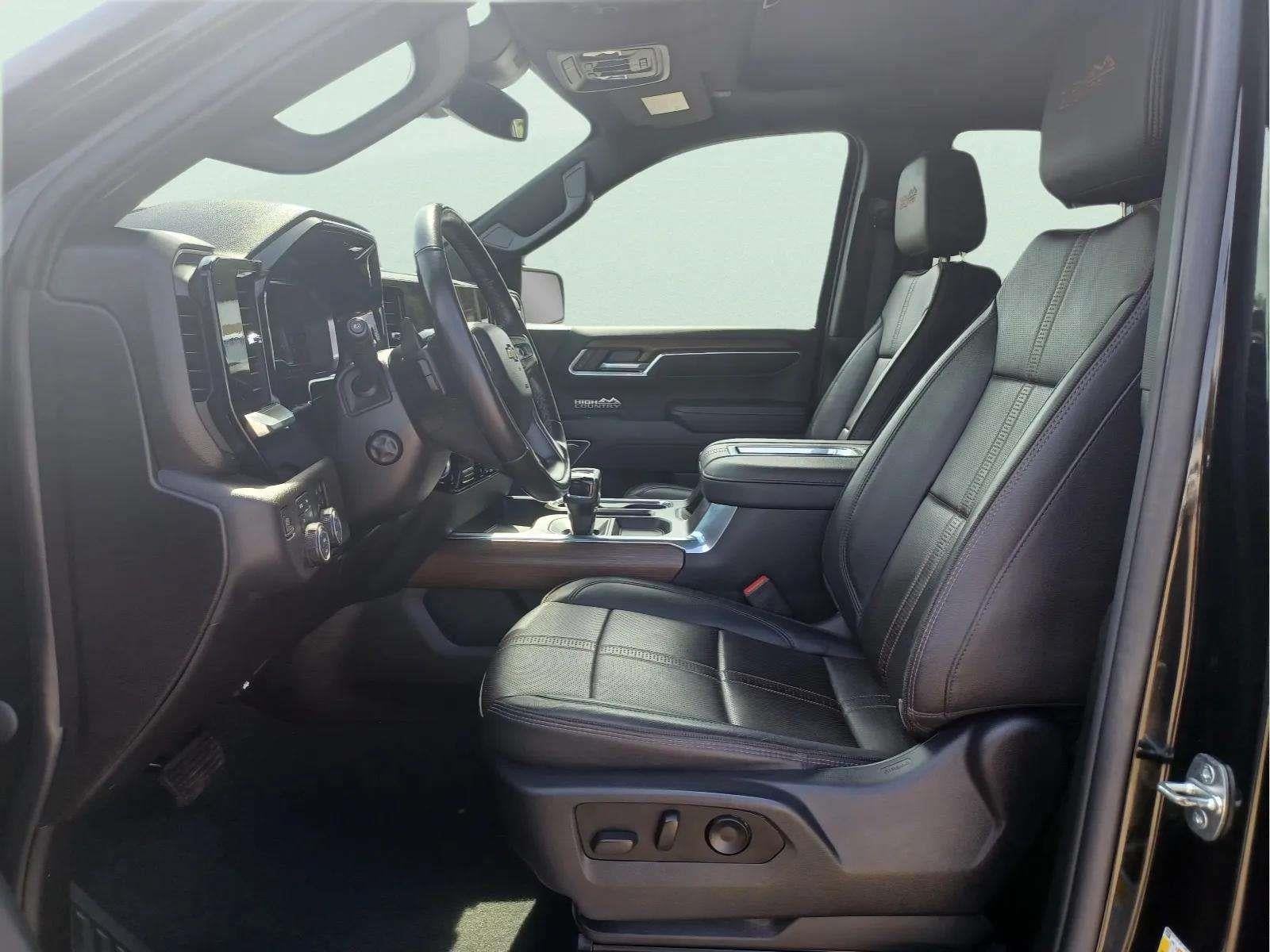 2022 Chevrolet Silverado 1500 High Country