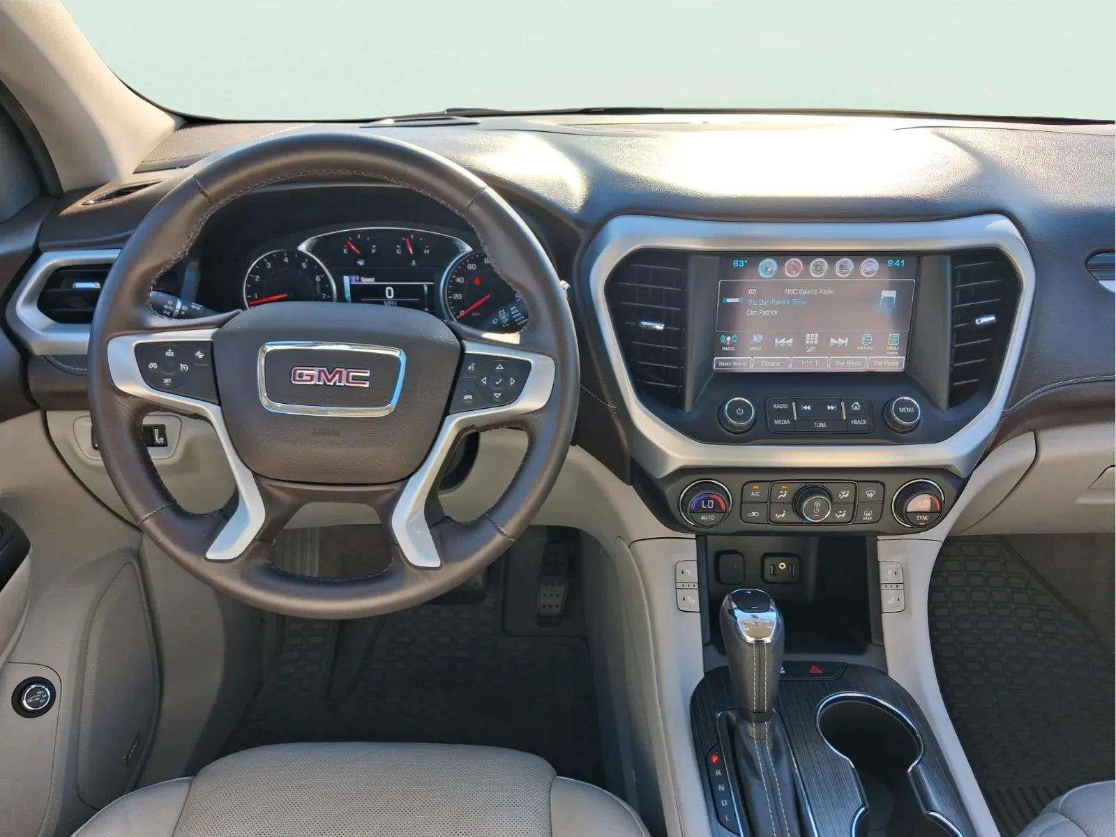 2018 GMC Acadia SLT