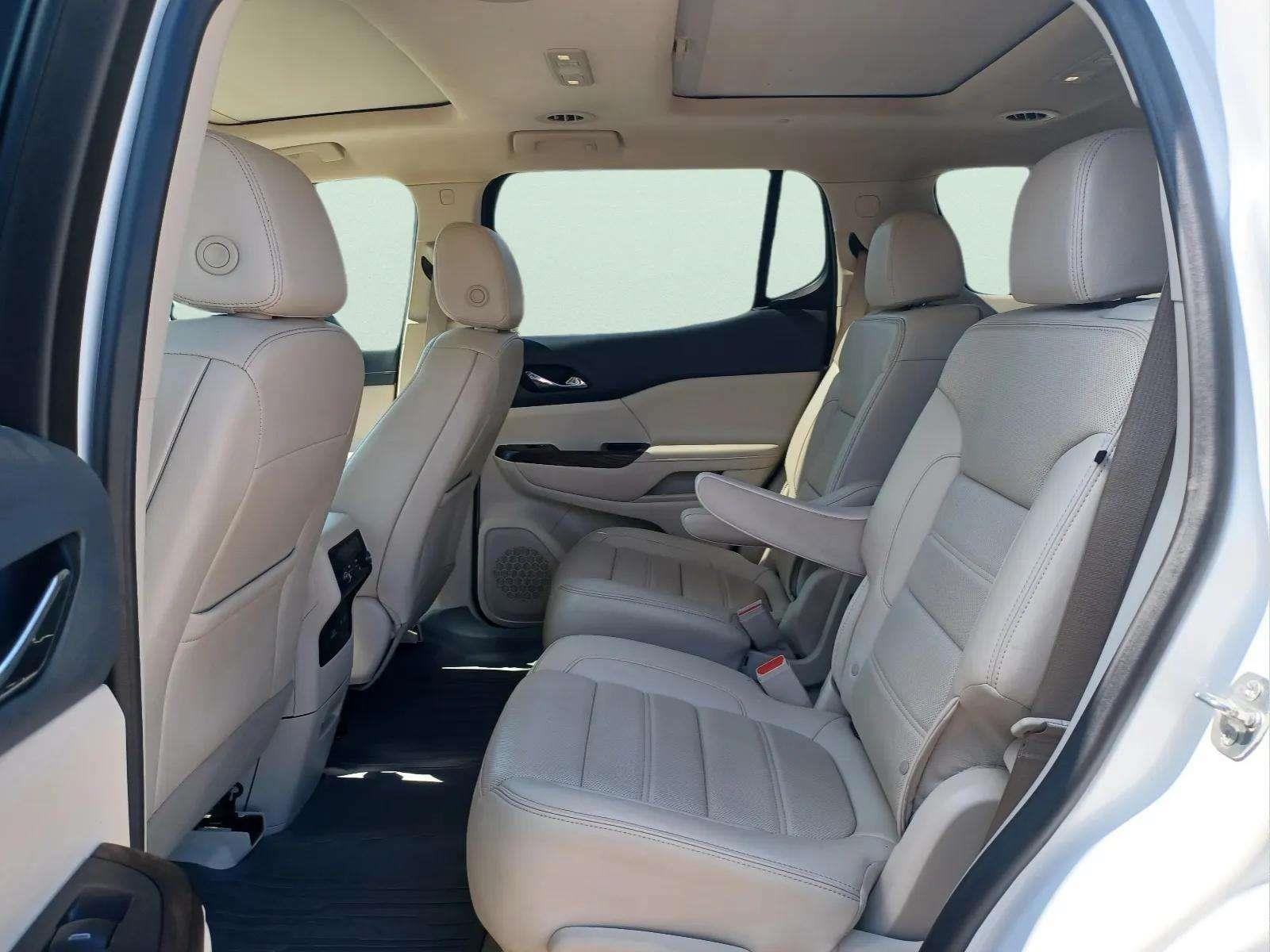 2022 GMC Acadia Denali