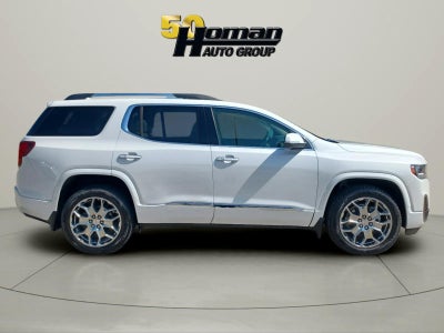 2022 GMC Acadia Denali