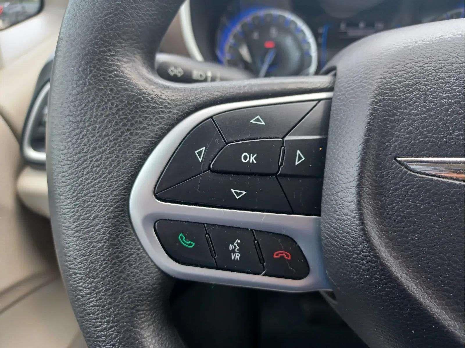2017 Chrysler Pacifica Touring