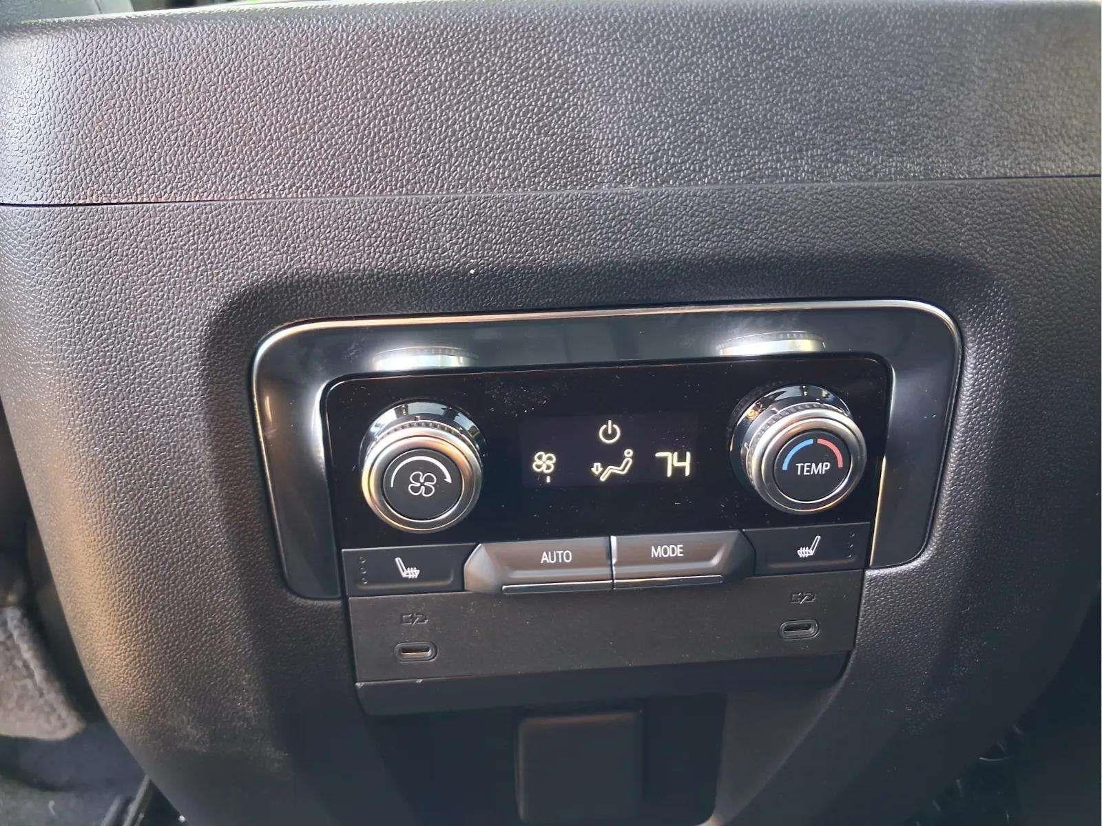 2027 GMC Yukon XL Elevation