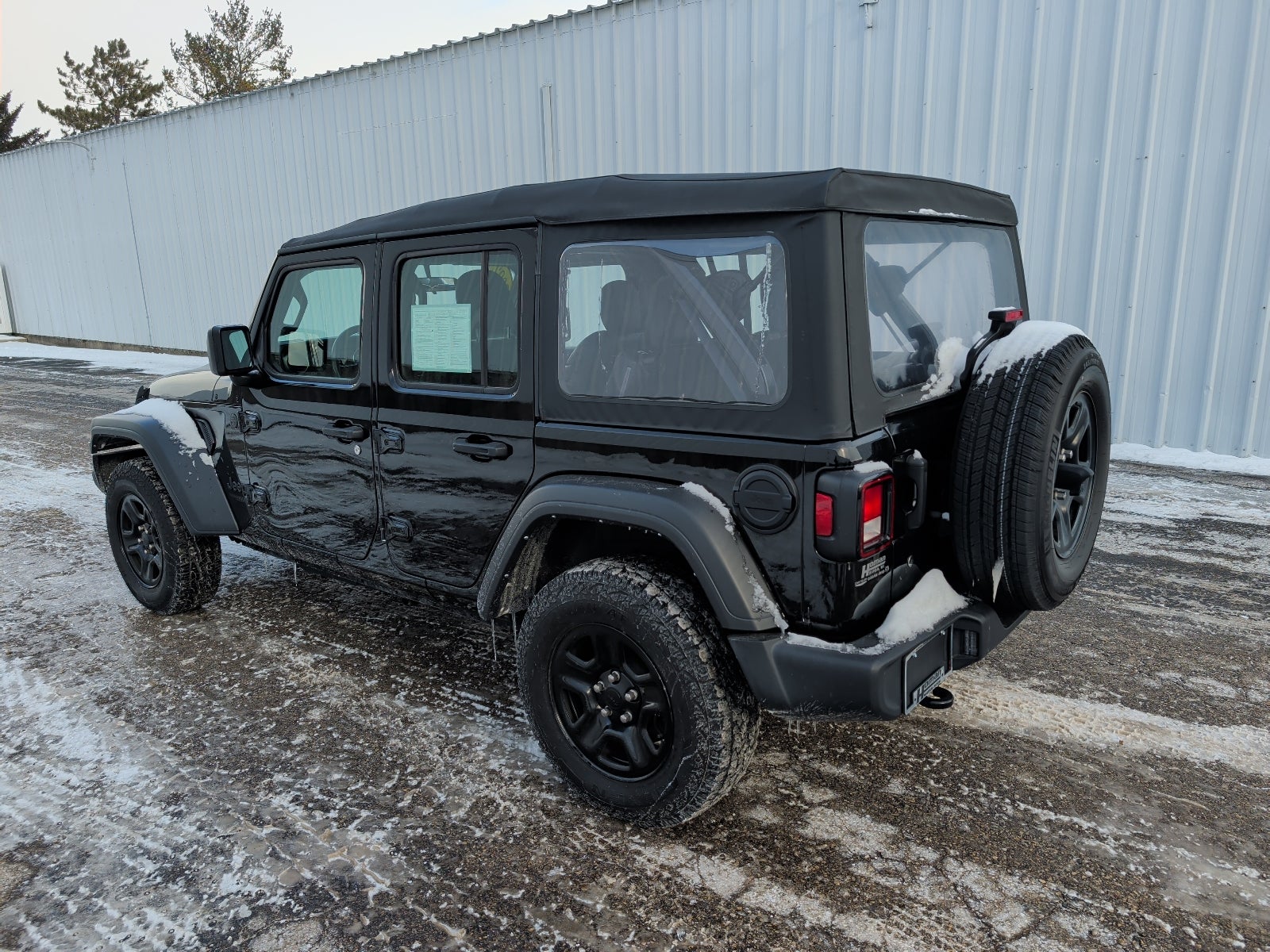 2022 Jeep Wrangler Unlimited Sport