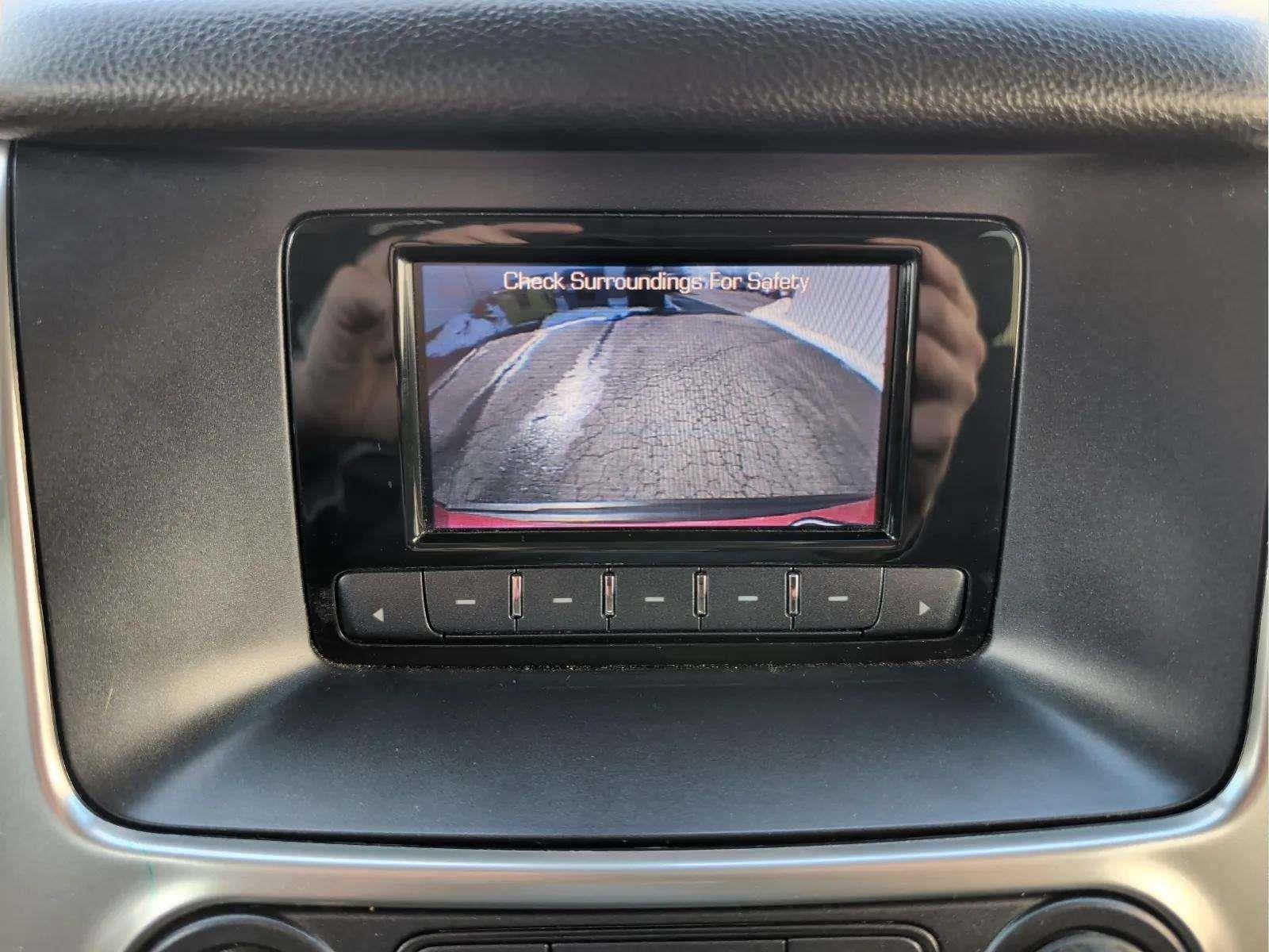 2015 Chevrolet Suburban Commercial