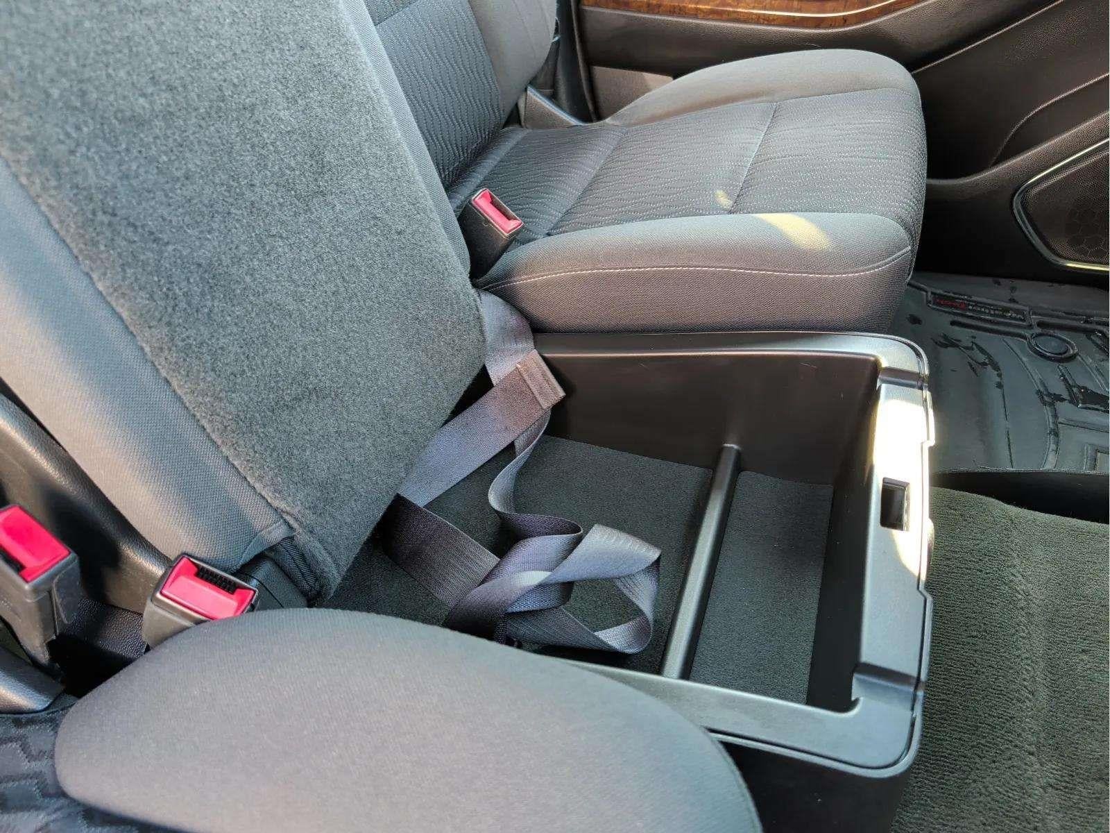 2015 Chevrolet Suburban Commercial